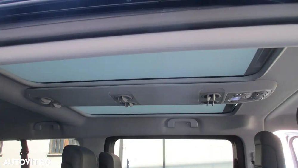 Peugeot Traveller Navette L2H1 2.0 BlueHDi 180 S&S EAT8 S&S Standard - 15