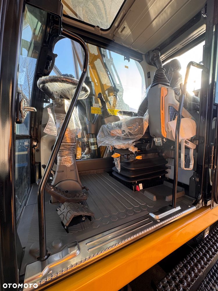 Caterpillar M314 M315 NOWA MASZYNA - 11