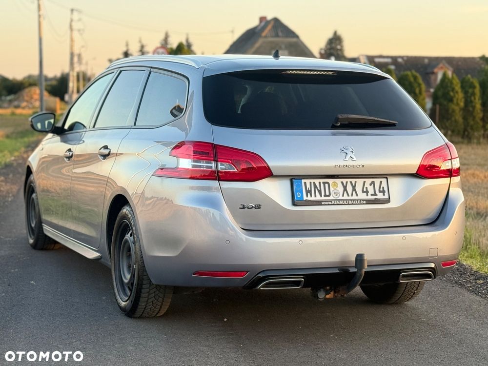Peugeot 308 - 6