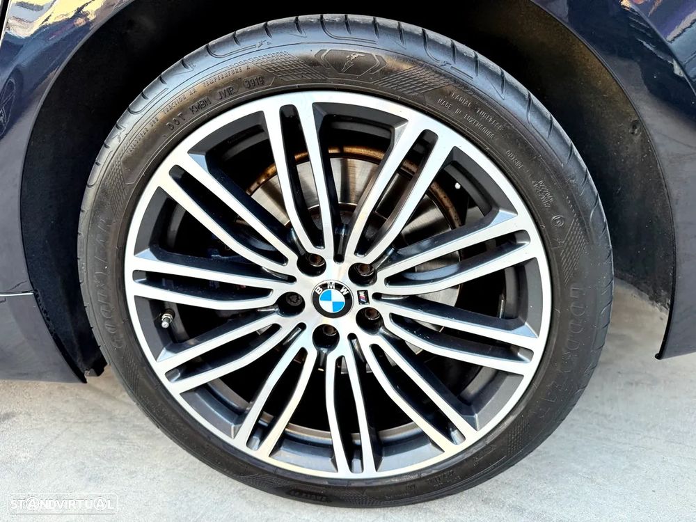 BMW 530 e iPerformance Pack M - 52