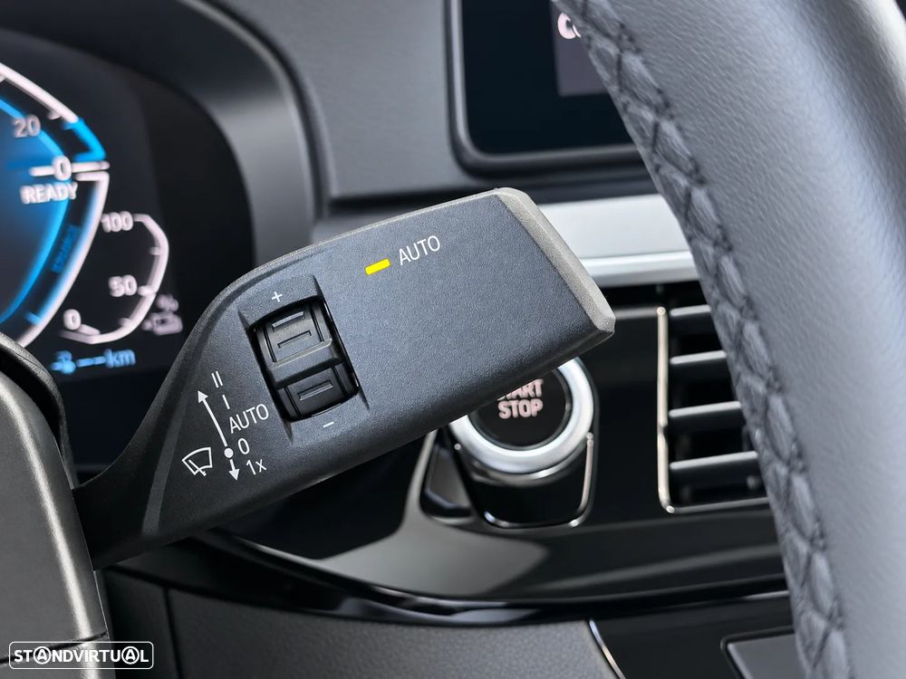 BMW 520 e Line Luxury - 28