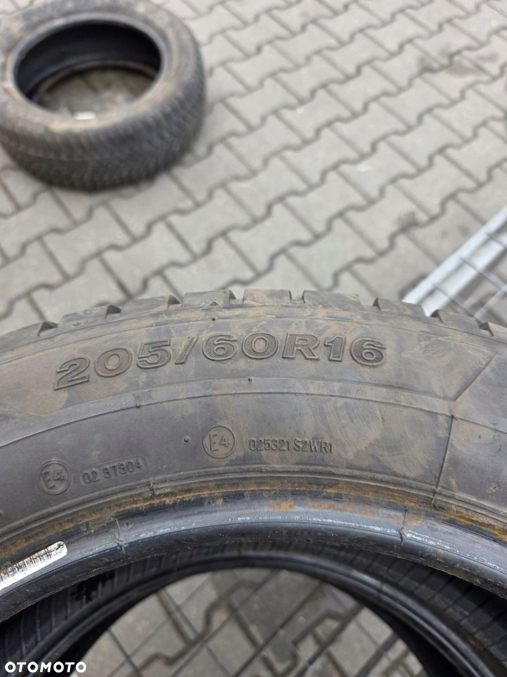 OPONY ZIMOWE 2SZT FIRESTONE Winterhawk 3 R16 205/60 - 3