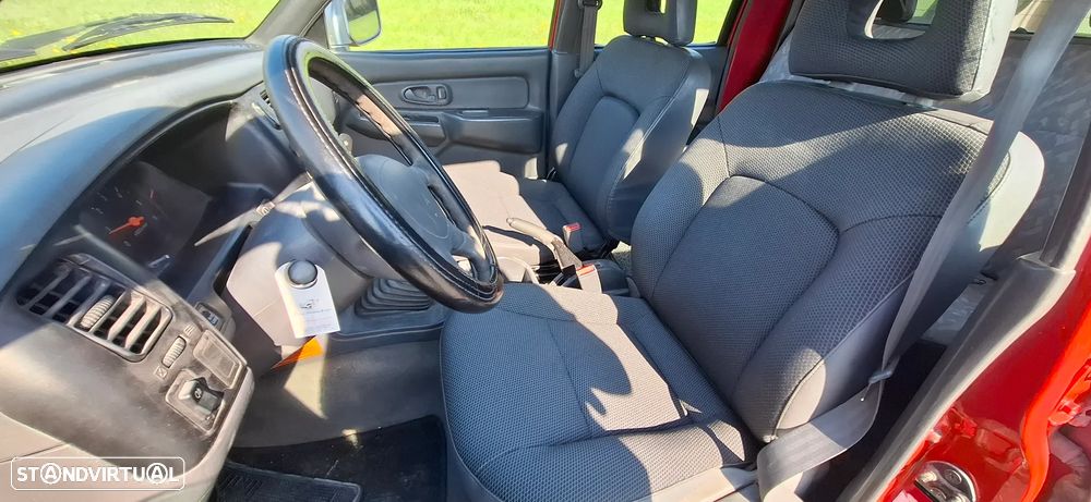 Mitsubishi L200 - 7