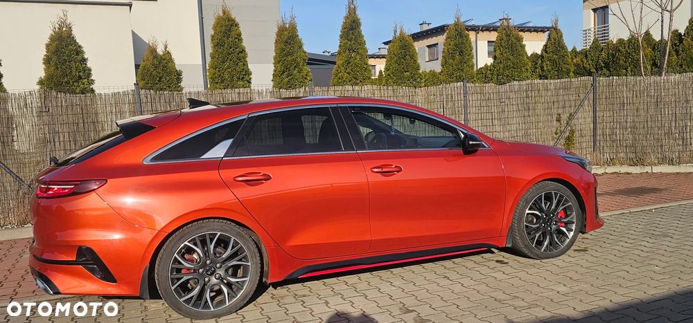 Kia ProCeed 1.6 T-GDI GT DCT - 1