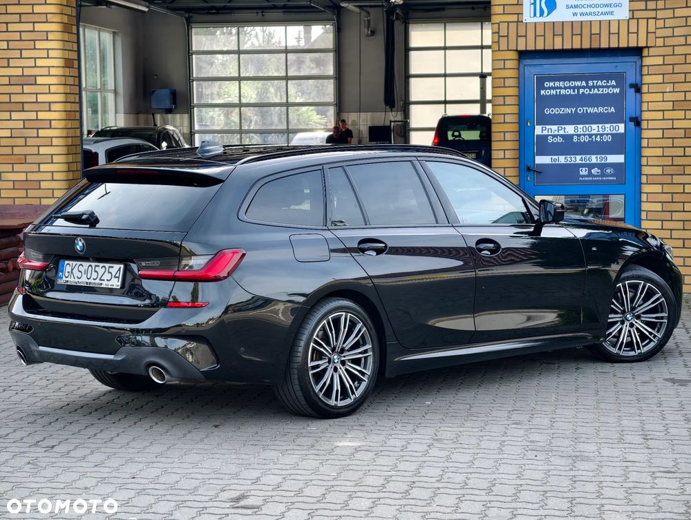 BMW Seria 3 320d xDrive M Sport Shadow - 20