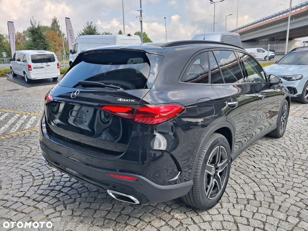 Mercedes-Benz GLC 220 d mHEV 4-Matic AMG Line - 7