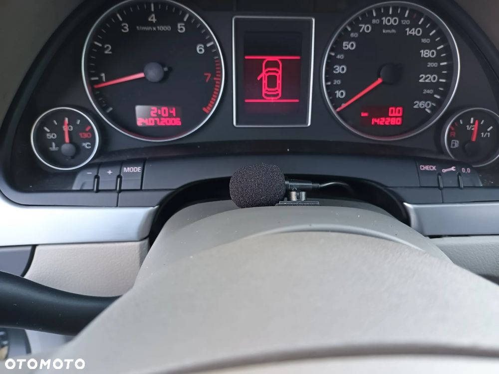 Audi A4 Avant 1.6 - 10