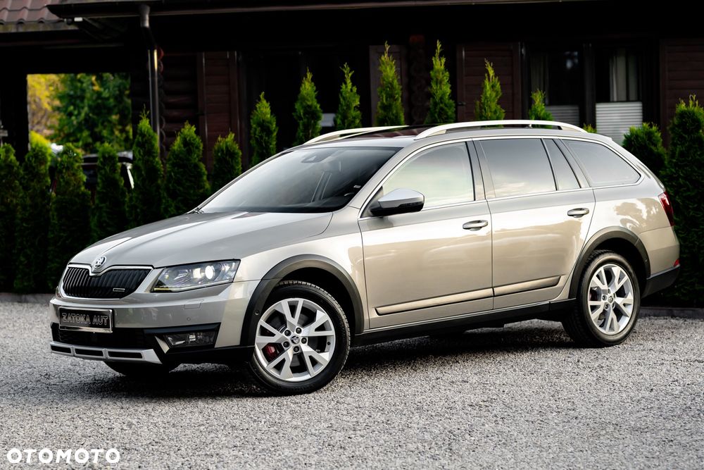 Skoda Octavia 2.0 TDI 4x4 DSG Scout - 3