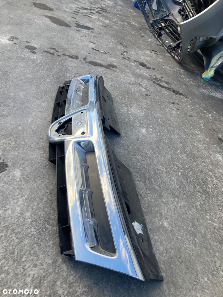 DACIA DUSTER I 1 GRILL ATRAPA CHROM 10-13r Wwa - 4