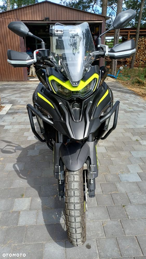 Benelli TRK 702X - 4