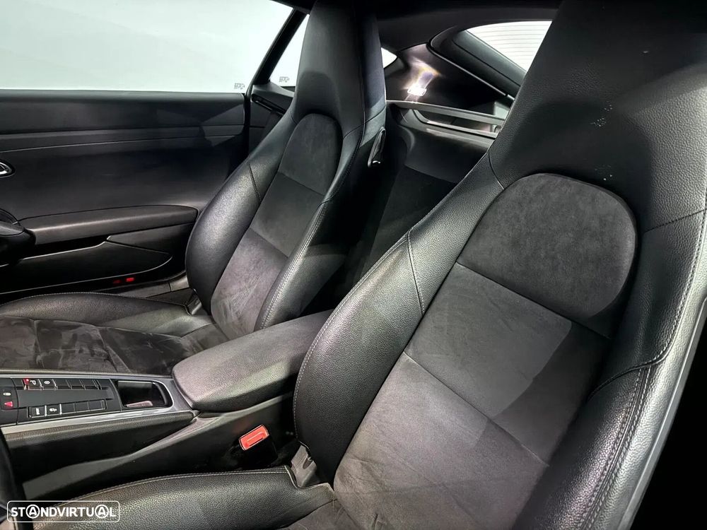 Porsche 718 Cayman - 13