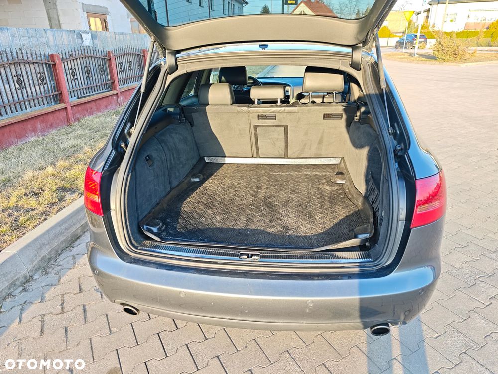 Audi A6 Avant 3.2 FSI Quattro Tiptronic - 30