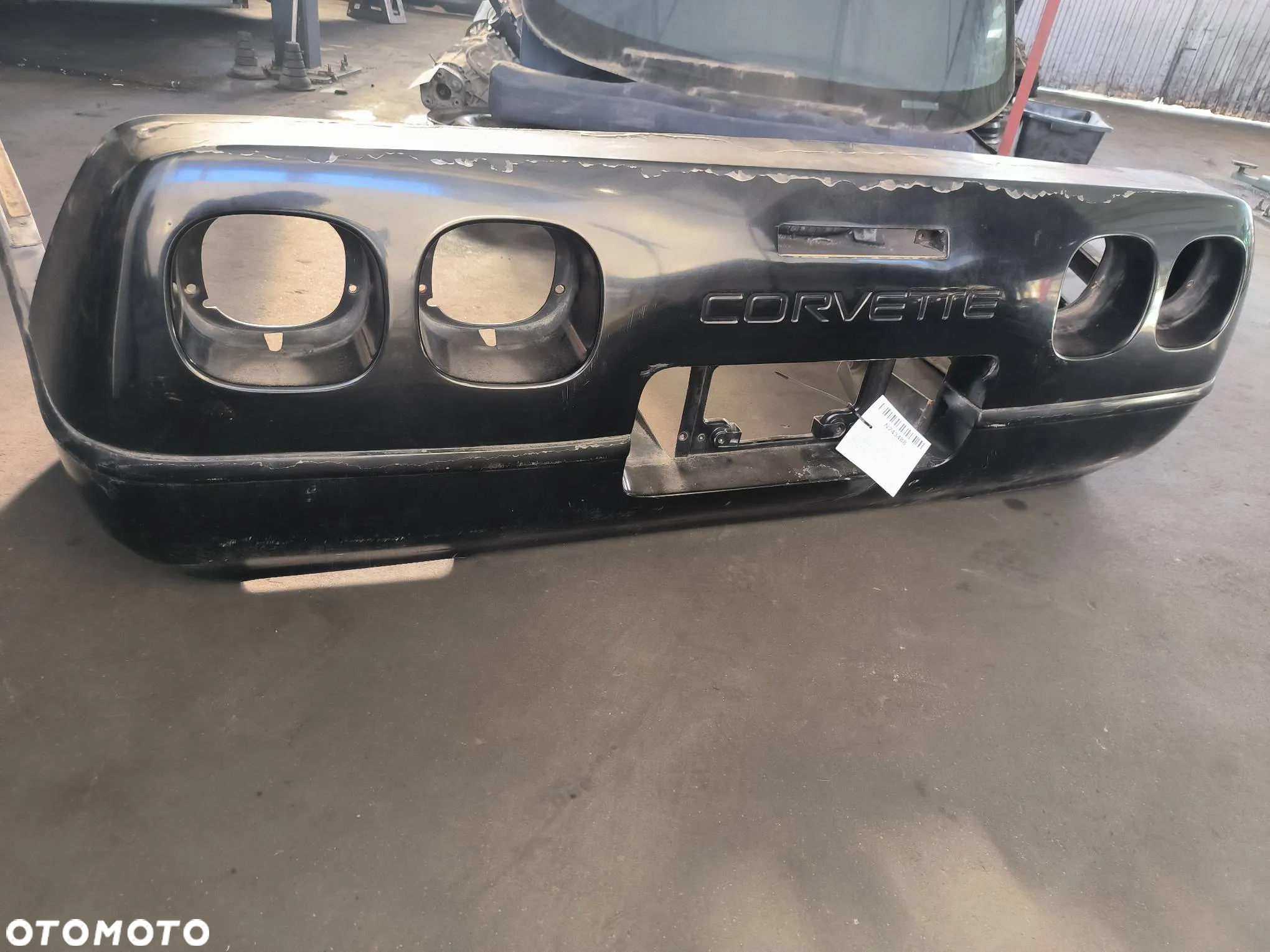 Zderzak tylny Chevrolet Corvette C4 LIFT 1992 Coupe Benzyna 5699cm³ - 5