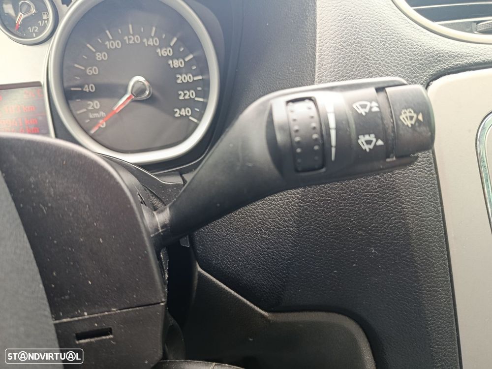 Ford Focus SW 1.6 TDCi Trend - 23