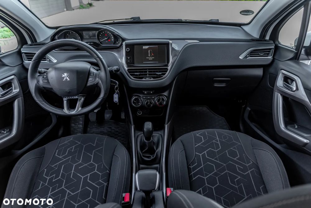 Peugeot 2008 PureTech 82 Active - 25