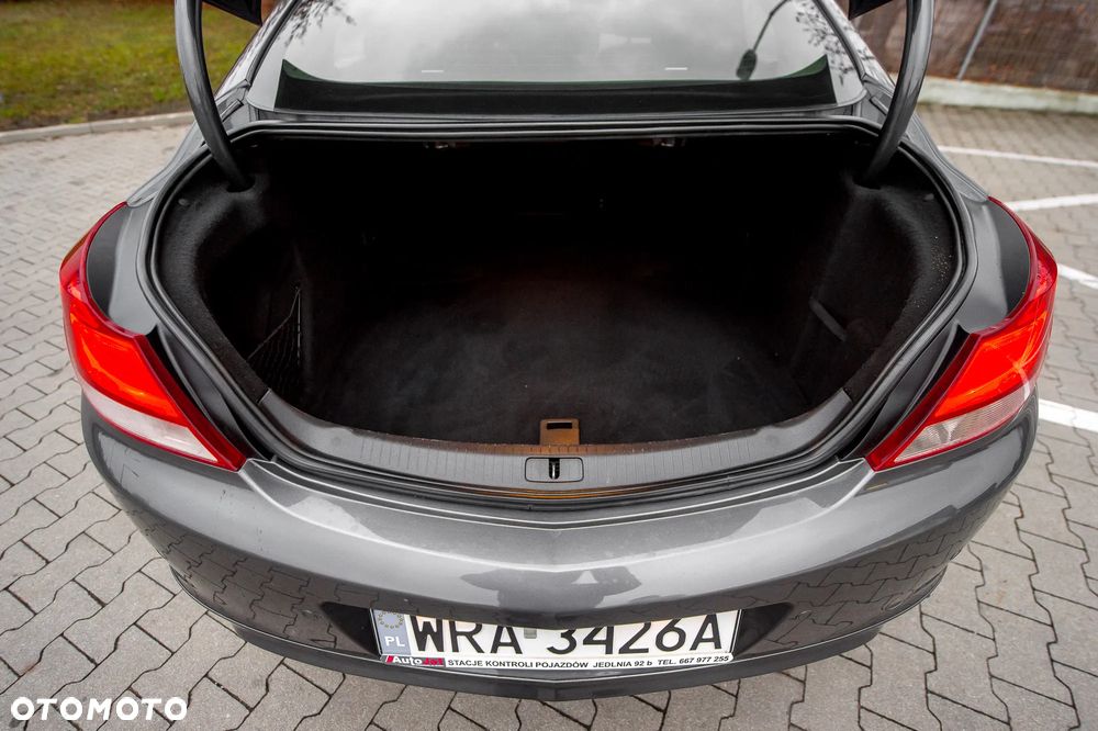 Opel Insignia 2.0 Turbo 4x4 Cosmo - 33