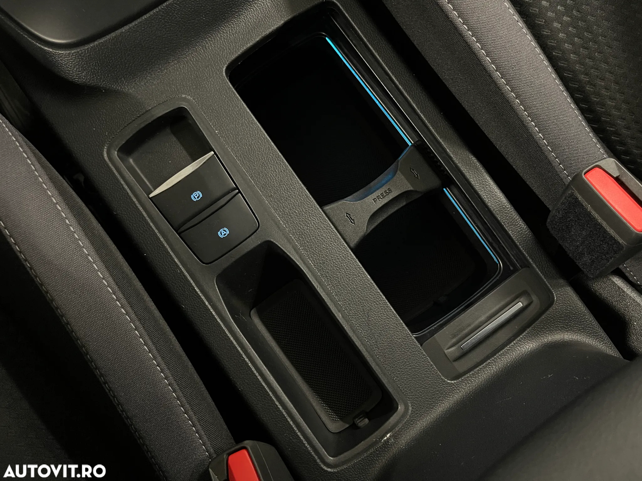 Ford Focus 1.5 EcoBlue Connected - 27