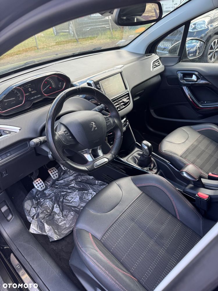 Peugeot 2008 PureTech 110 Stop&Start GT-Line Edition - 26