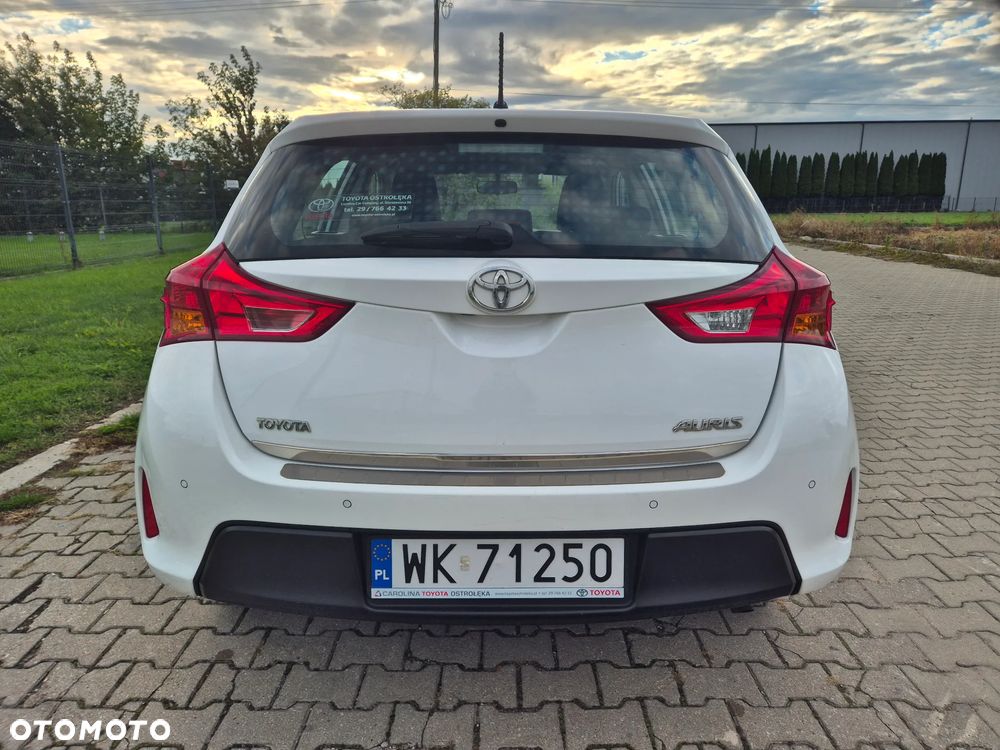 Toyota Auris 1.4 D-4D Active - 9
