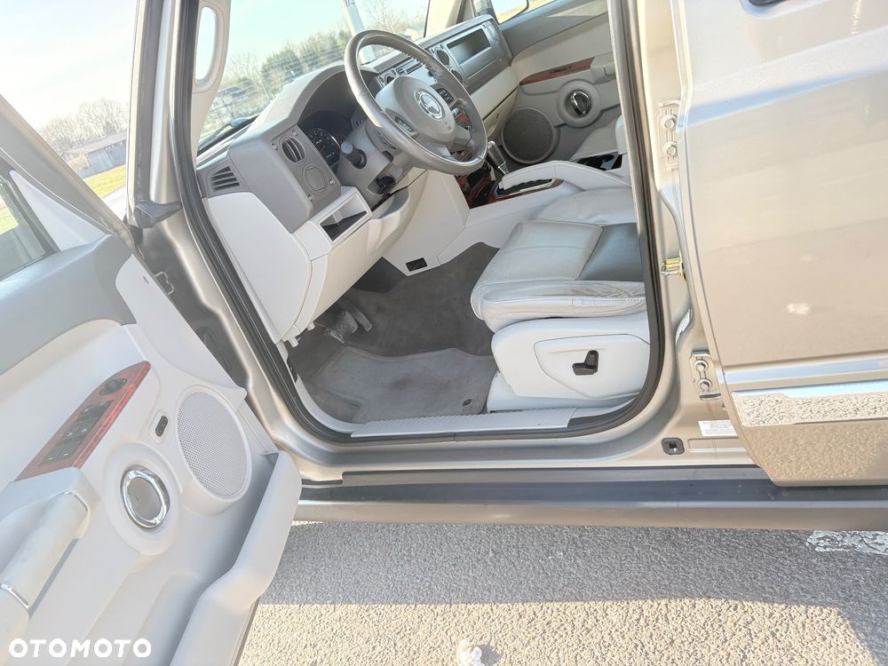 Jeep Commander 4.7 V8 - 20