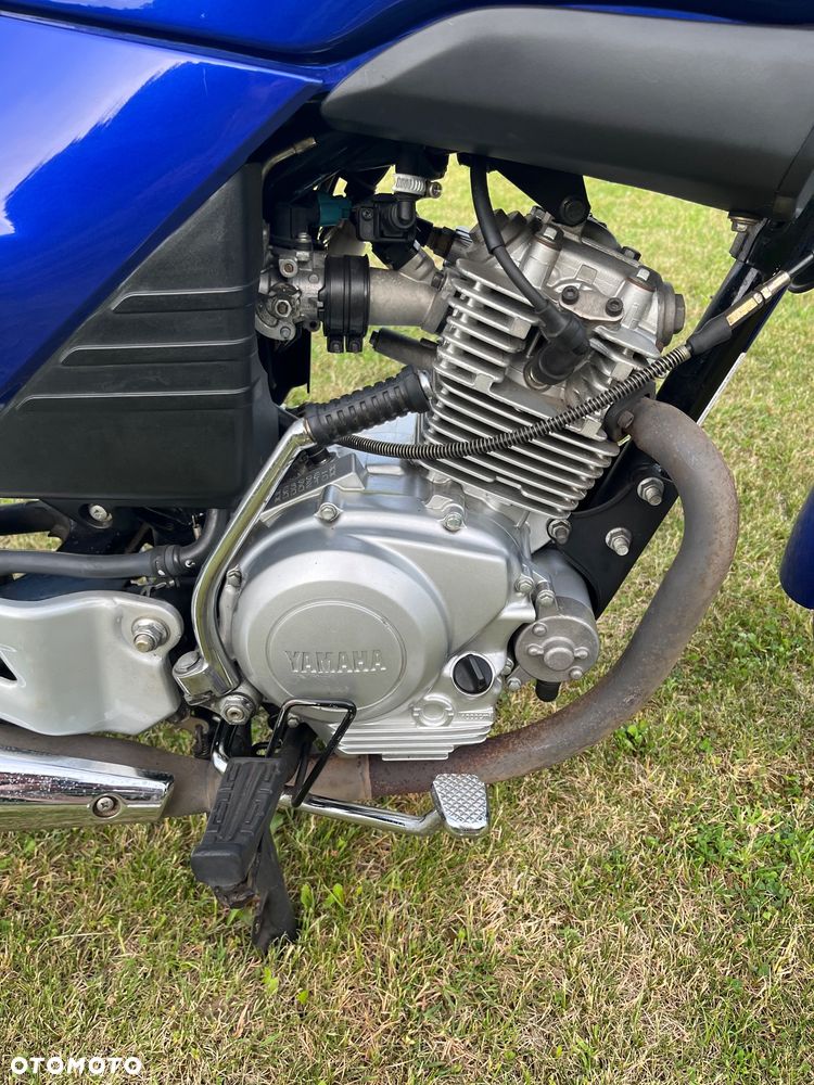 Yamaha YBR - 6
