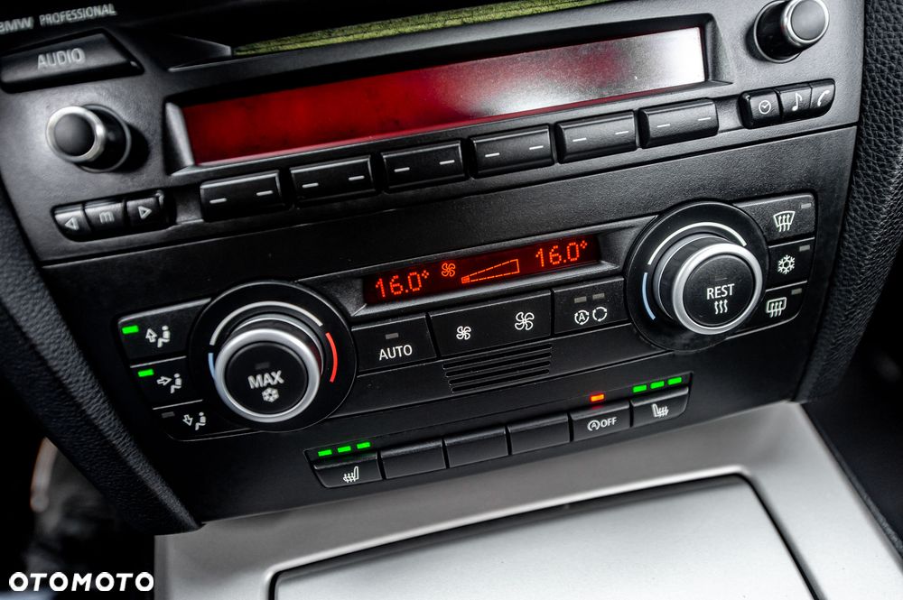 BMW Seria 3 320i Edition Lifestyle - 23