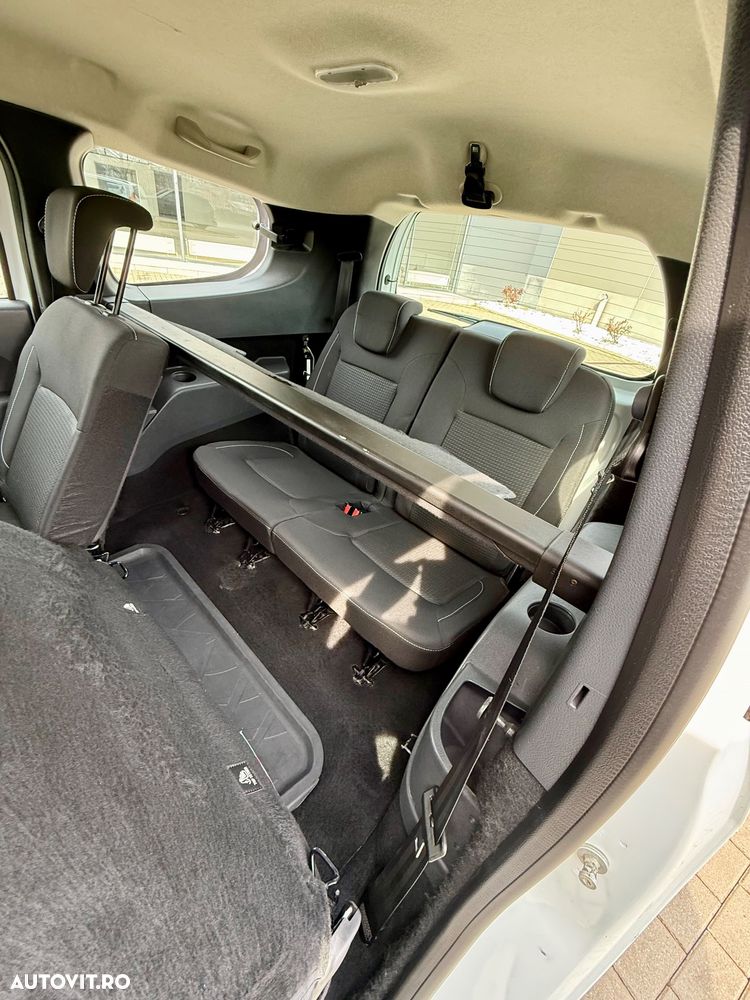 Dacia Lodgy 1.5 Blue dCi Laureate - 7