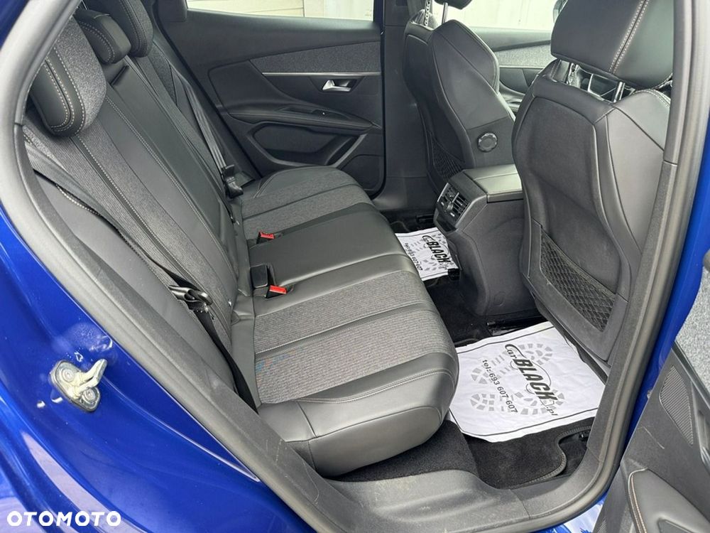 Peugeot 3008 - 25