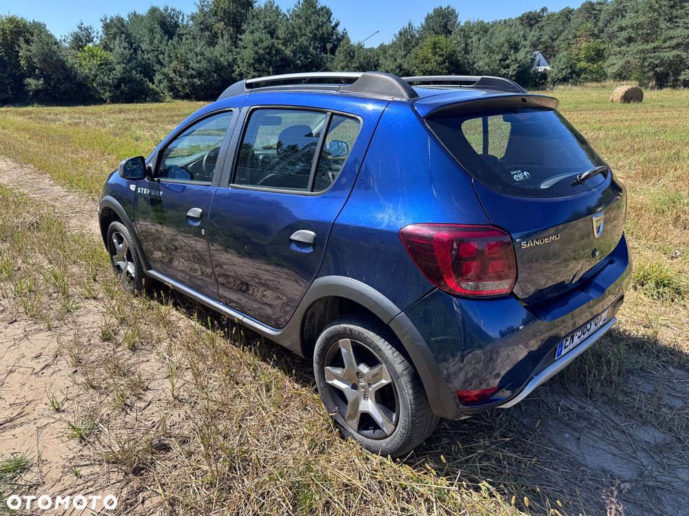 Dacia Sandero Stepway TCe 90 (S&S) Celebration - 11