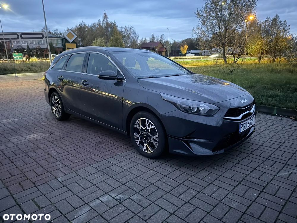 Kia Ceed - 3