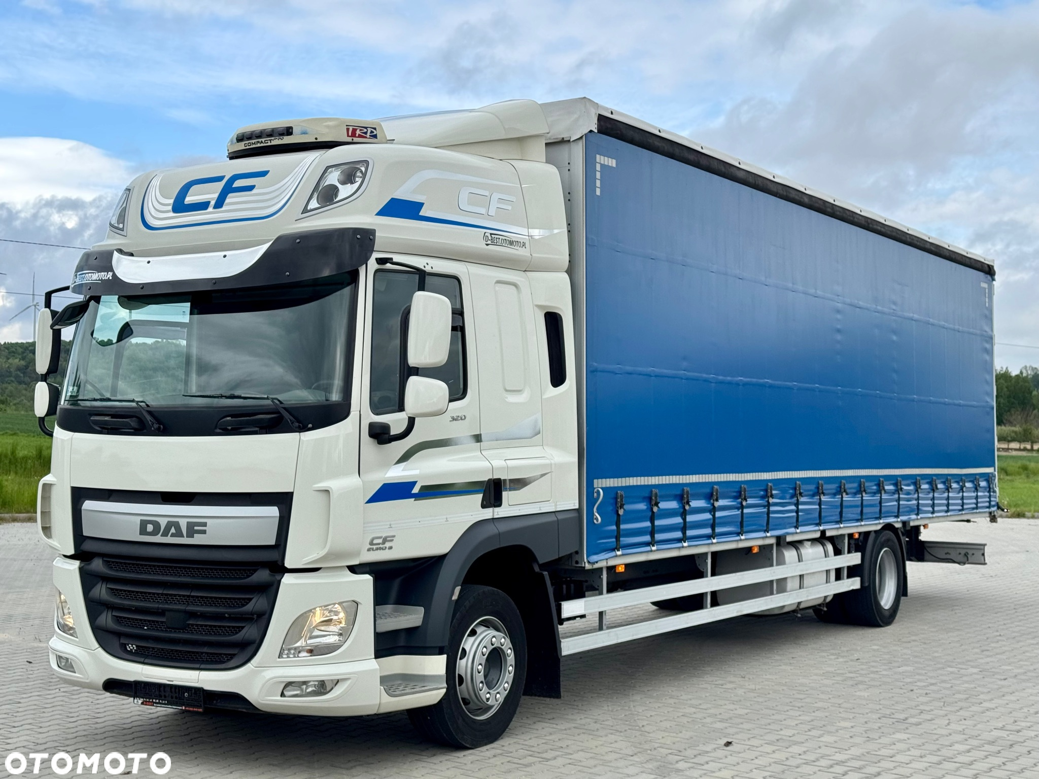 DAF CF 320 / FIRANKA / 24 EUROPALETY / SYPIALKA / AUTOMAT / KLIMA POSTOJOWA / 8 960 KG ŁADOWNOŚCI / 2017 ROK - 2