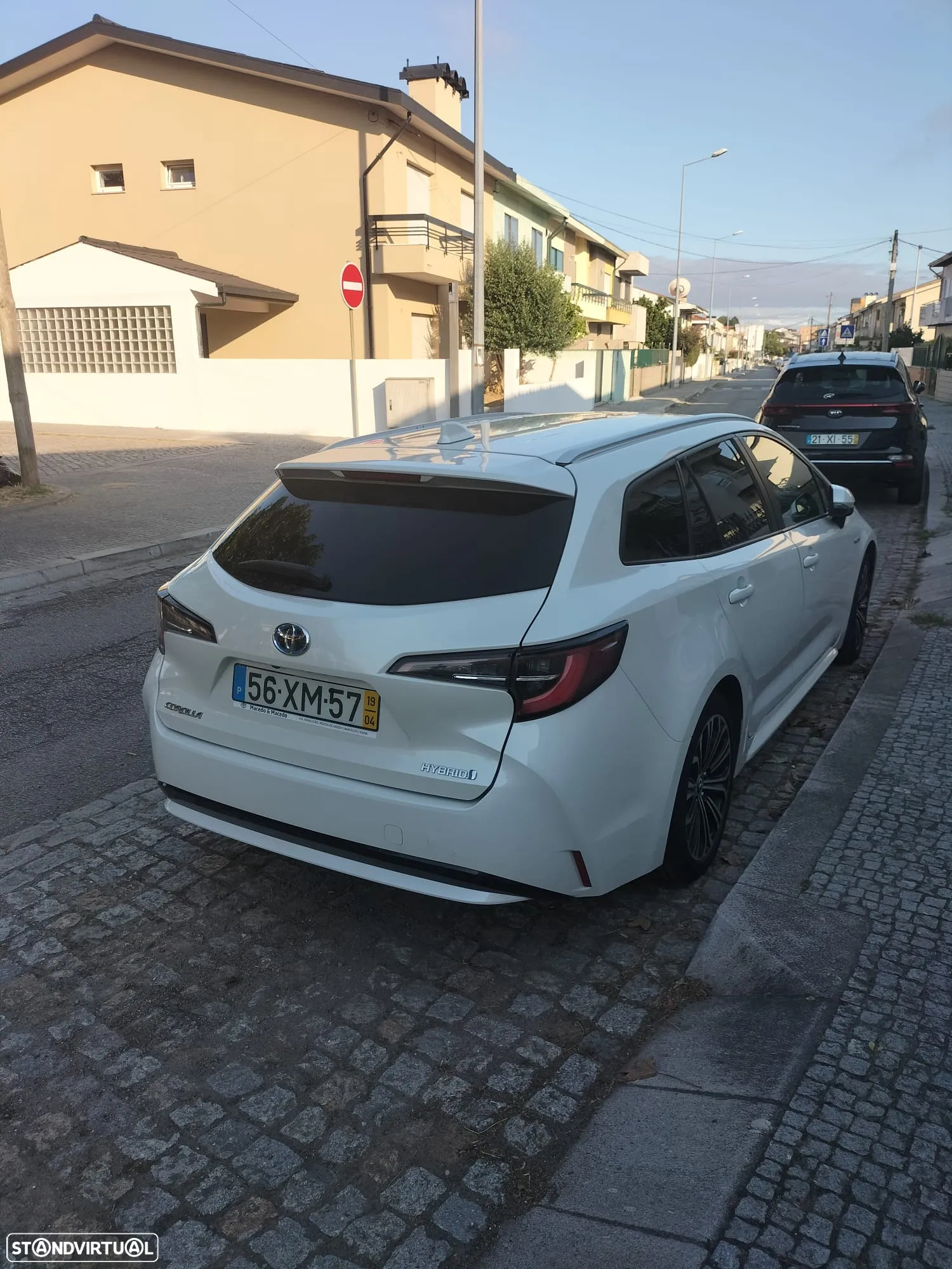 Toyota Corolla Touring Sports 1.8 Hybrid Comfort+P.Sport - 6