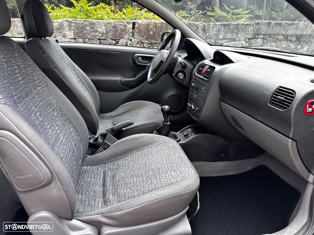 Opel Corsa 1.2 16V Confort - 10