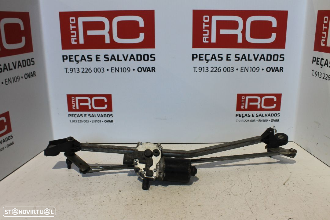 Limpa Para Brisas BMW E90 de 2005 - 2