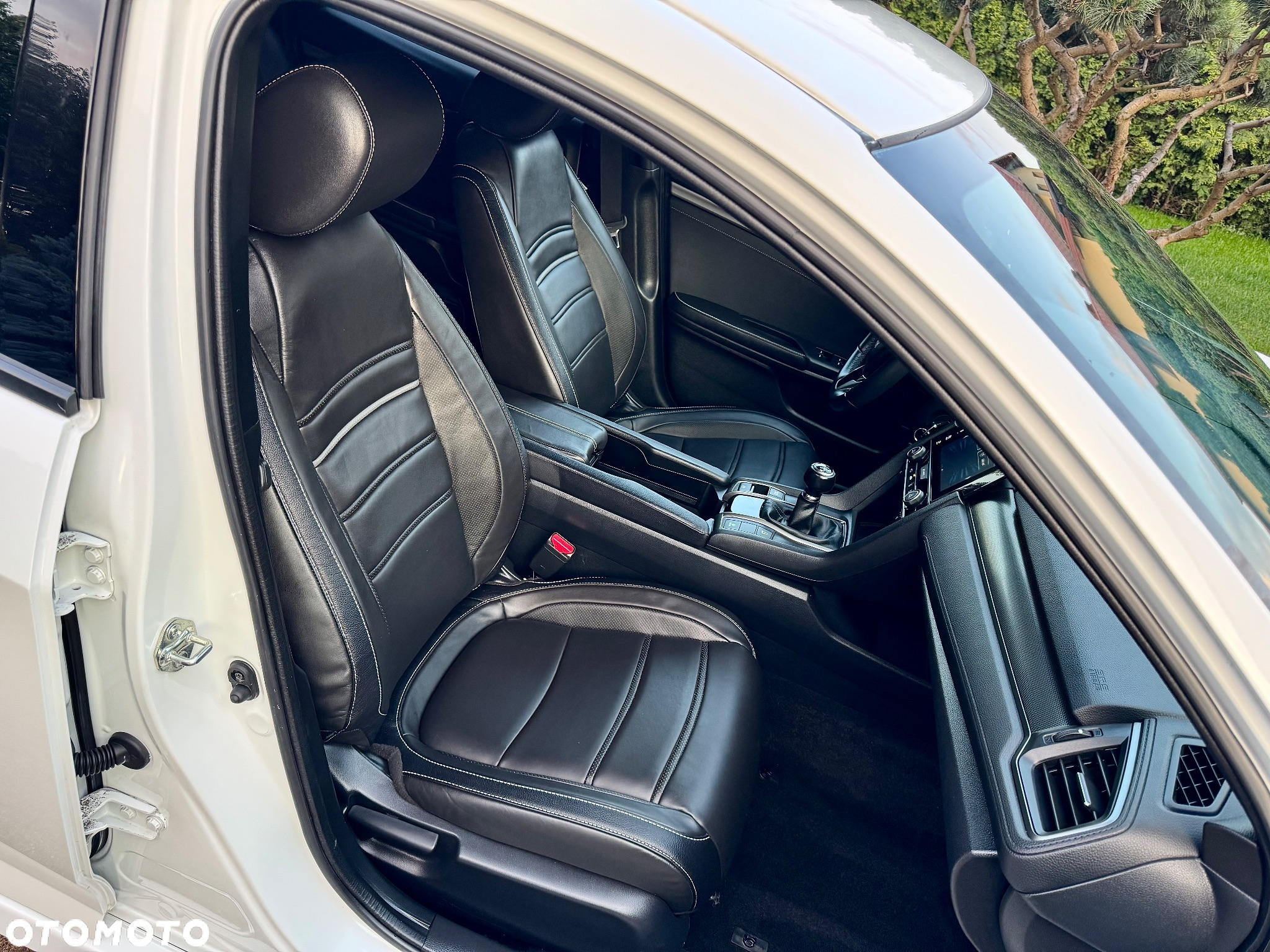Honda Civic 1.0 T Executive (Pakiet Premium) - 14