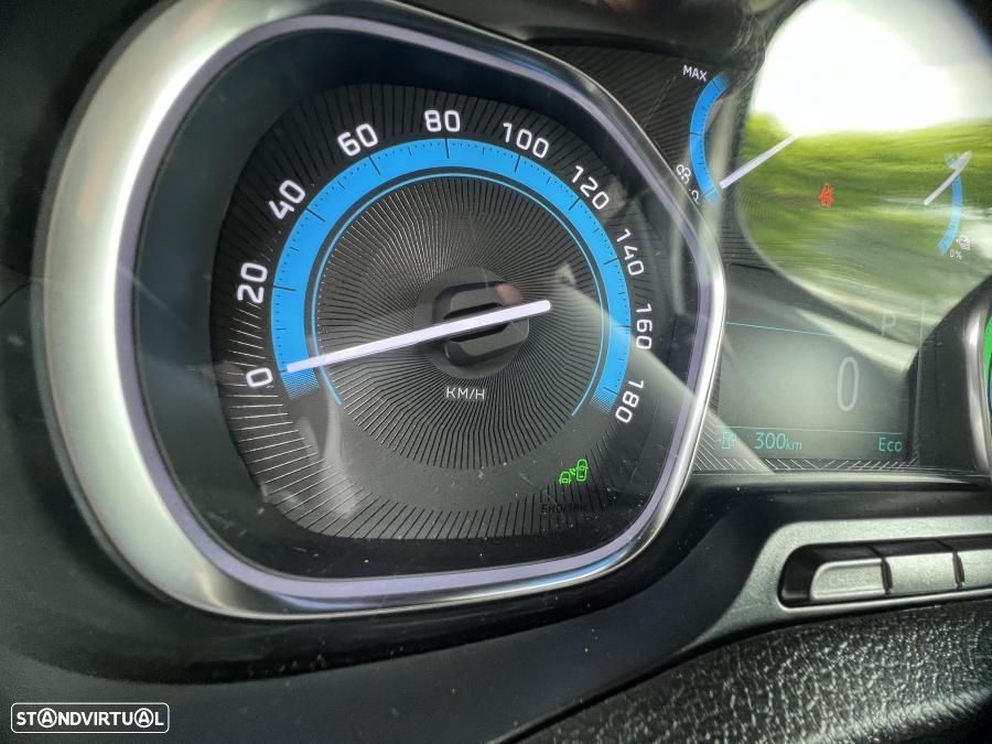 Opel Vivaro e CARGO M 75KWH - 34