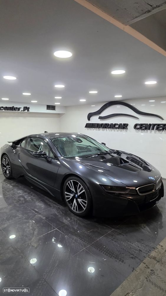 BMW i8 - 1