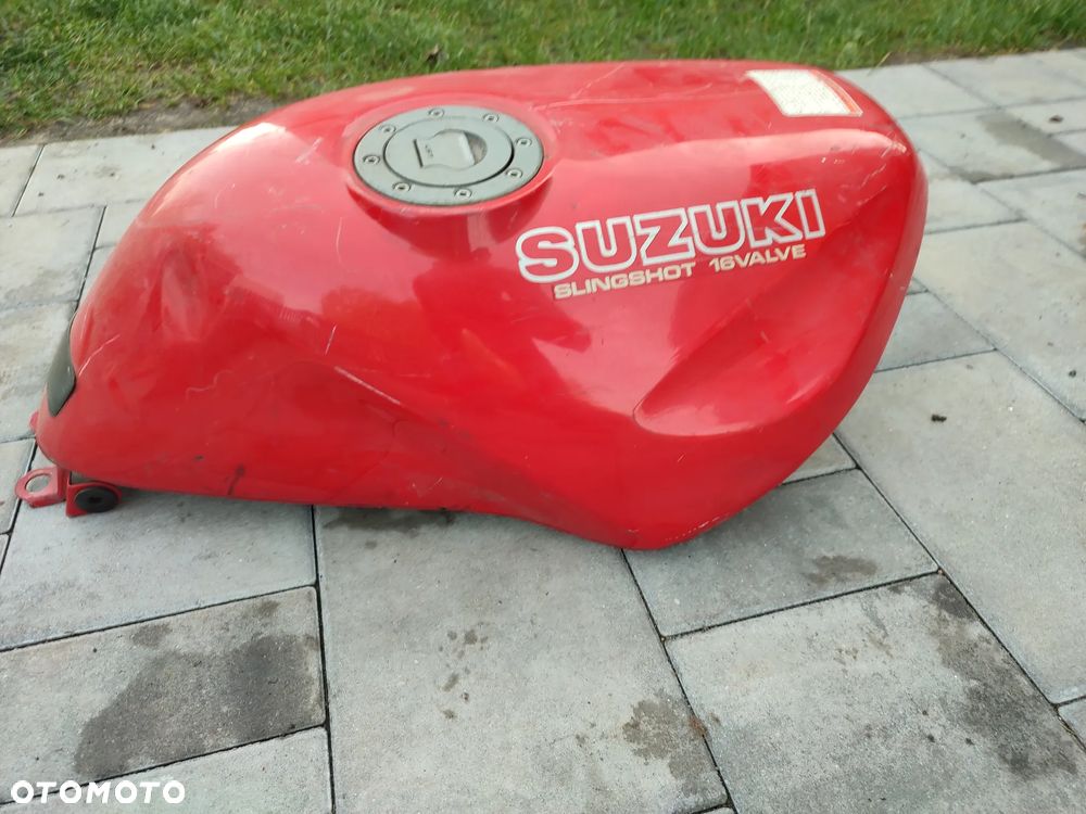 Bak, zbiornik paliwa Suzuki Bandit 400 - 1