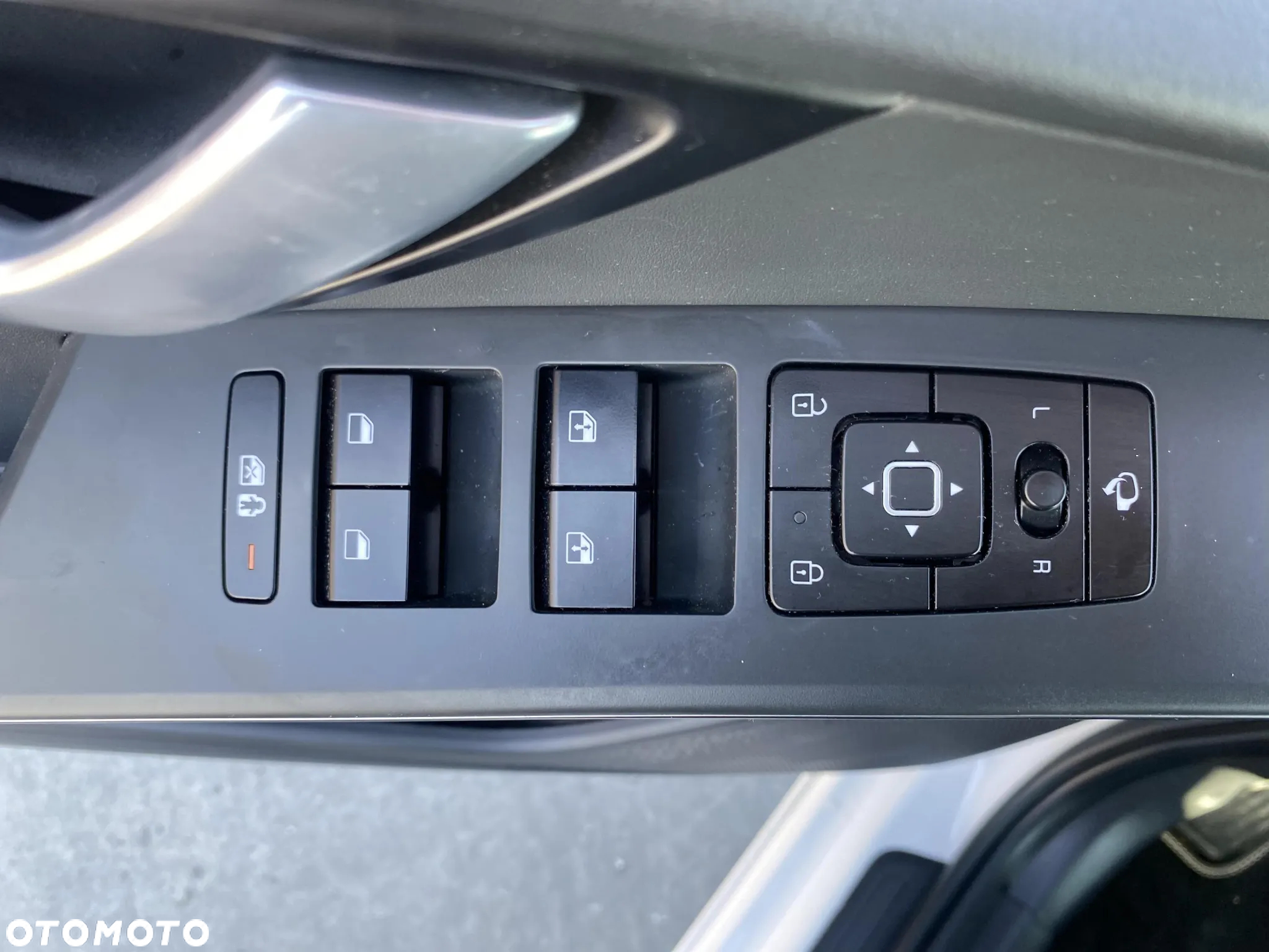 Kia Niro 1.6 GDI Hybrid L Business Line - 21