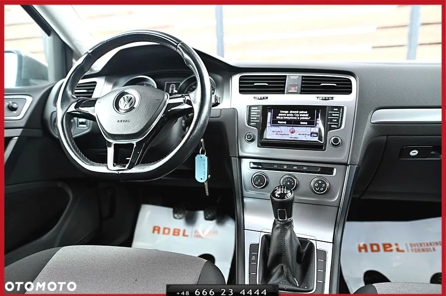 Volkswagen Golf 1.2 TSI BlueMot Comfortline - 17
