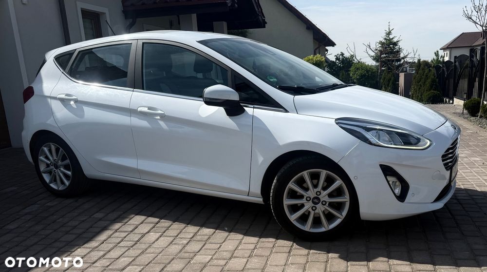 Ford Fiesta 1.0 EcoBoost S&S TITANIUM - 2