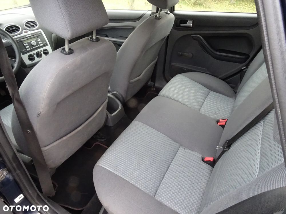 Ford Focus 1.6 TDCi Style - 7