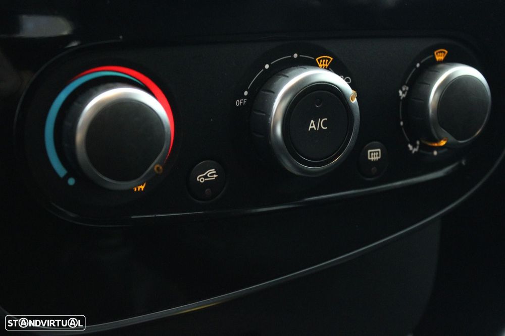 Renault Clio 1.5 dCi Zen - 17