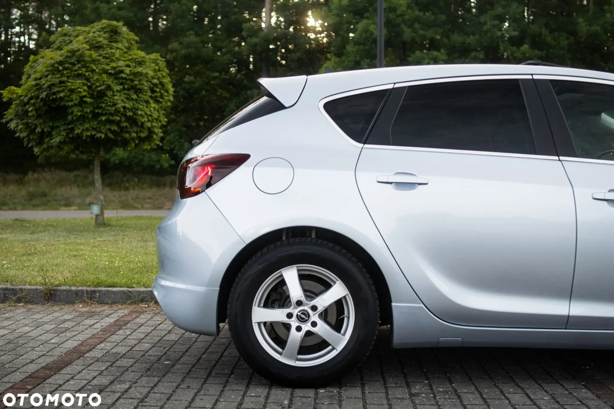 Opel Astra 2.0 CDTI DPF Sport - 20