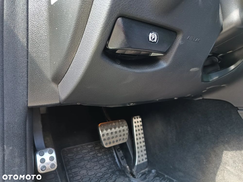 Mercedes-Benz Klasa C 350 T (BlueEFFICIENCY) 7G-TRONIC Avantgarde - 27