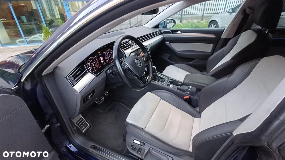 Volkswagen Arteon 2.0 TSI Essence DSG - 9