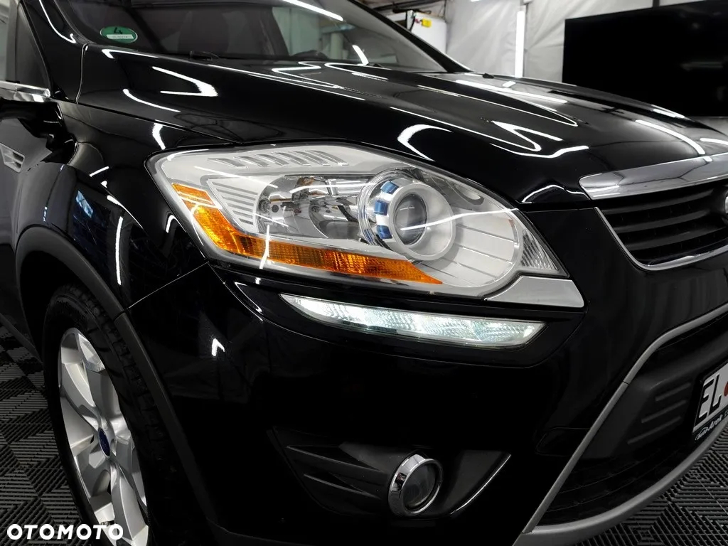 Ford Kuga 2.0 TDCi 4WD Titanium - 26