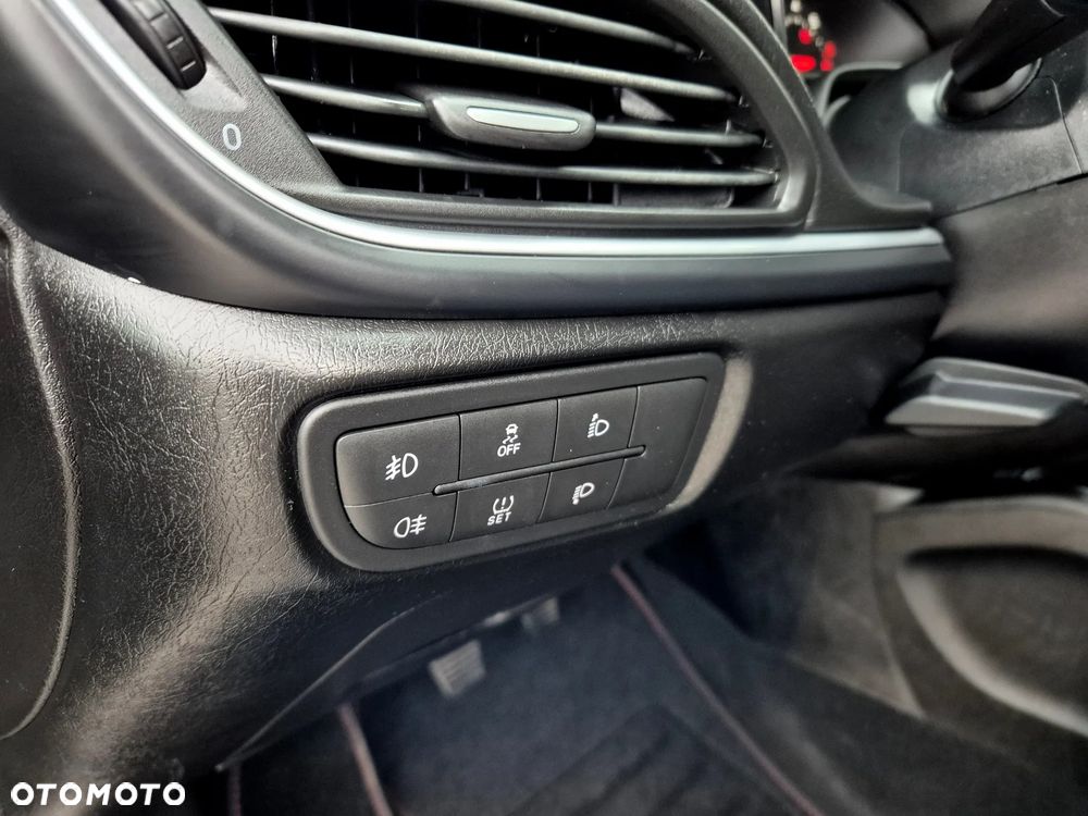 Fiat Tipo 1.4 T-Jet Business Line - 19
