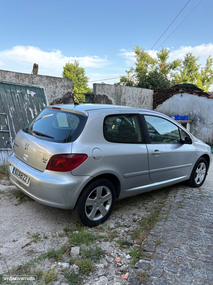 Peugeot 307 1.6 HDi Premium - 2