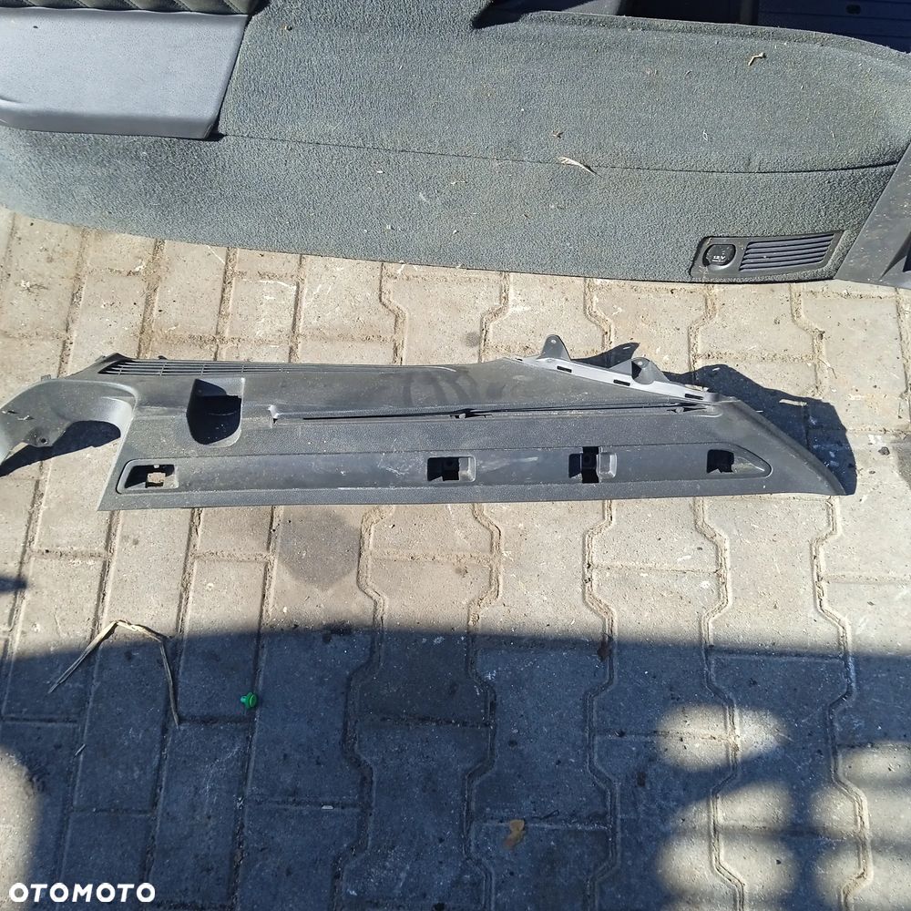 Prowadnica rolety skoda 3T9867761 - 1